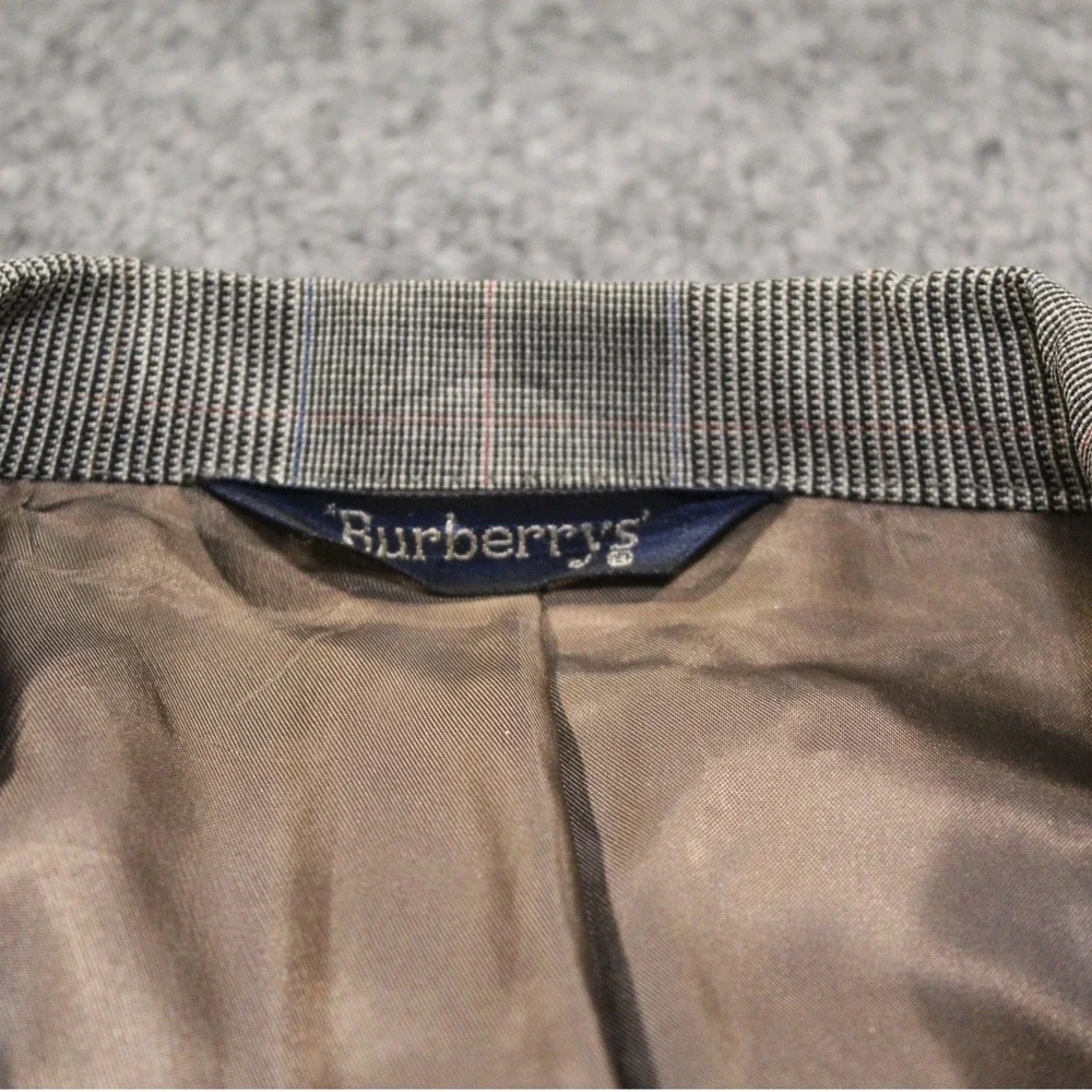 Vintage Burberrys Blazer Men Classic Plaid‎ Wool Two Button Sport Coat Jacket